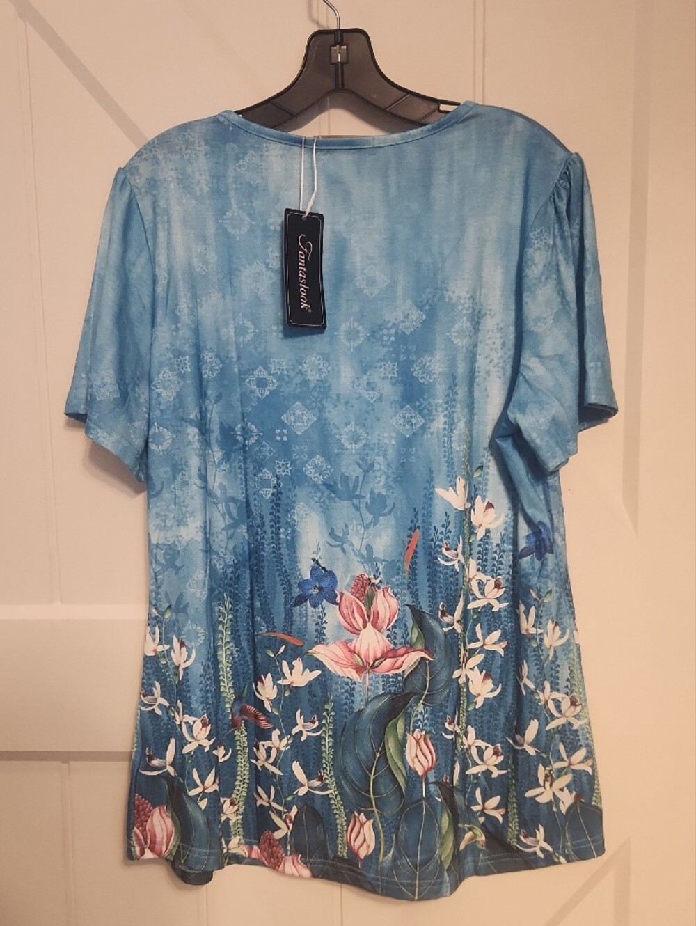 Blue Floral Short-Sleeve Blouse - Picture 2 of 2